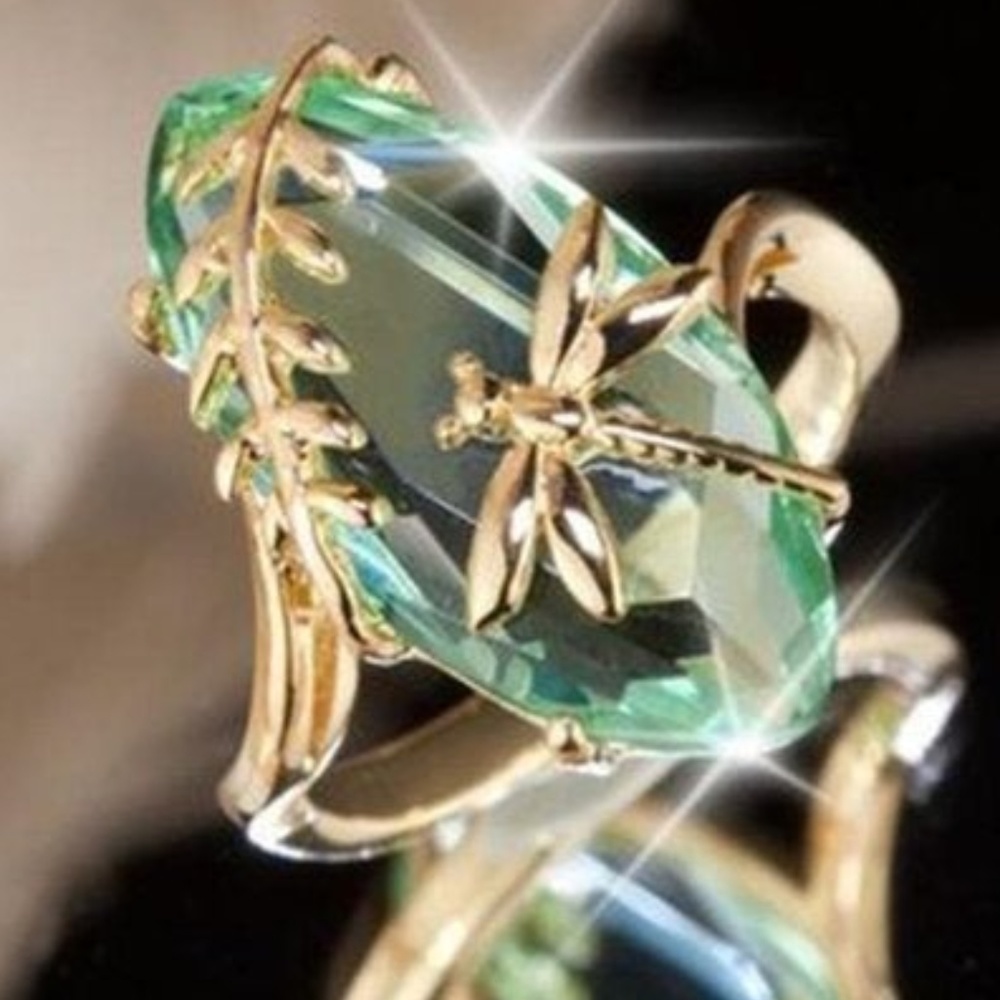 Dragonfly Ring - Picture 2 of 2